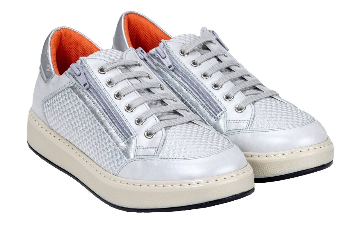 Active Alba White Women