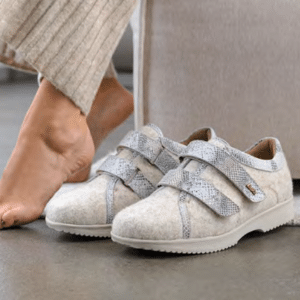 LucRo Classic Women - LOTTE — Women in Dubai | Steps Creators UAE